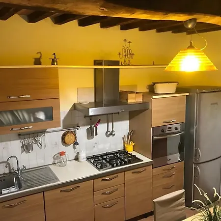 Emilia Apartment *
